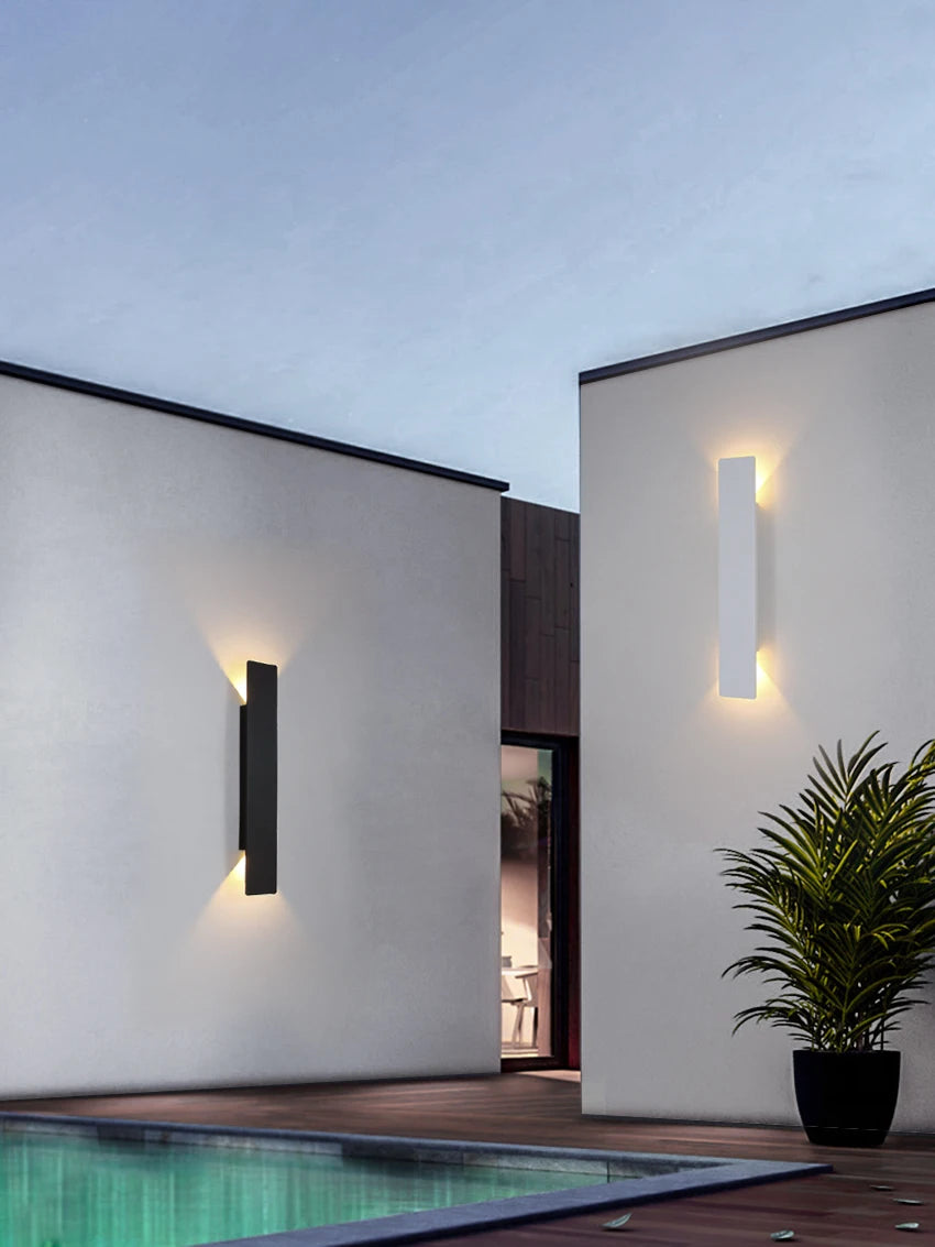 18W Waterproof Outdoor Wall Lamp